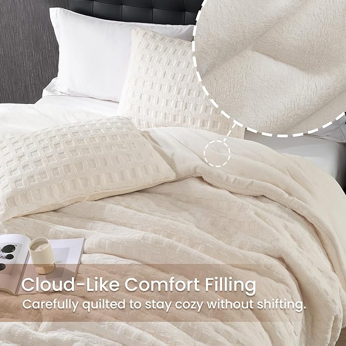 Amélie Home Waffle Comforter King Set, Jacquard Design Fleece Bed Set, Super Soft Plush Bedding Set for Winter, Beige, 3 Pieces, 1 Cozy Comforter and 2 Pillowcases