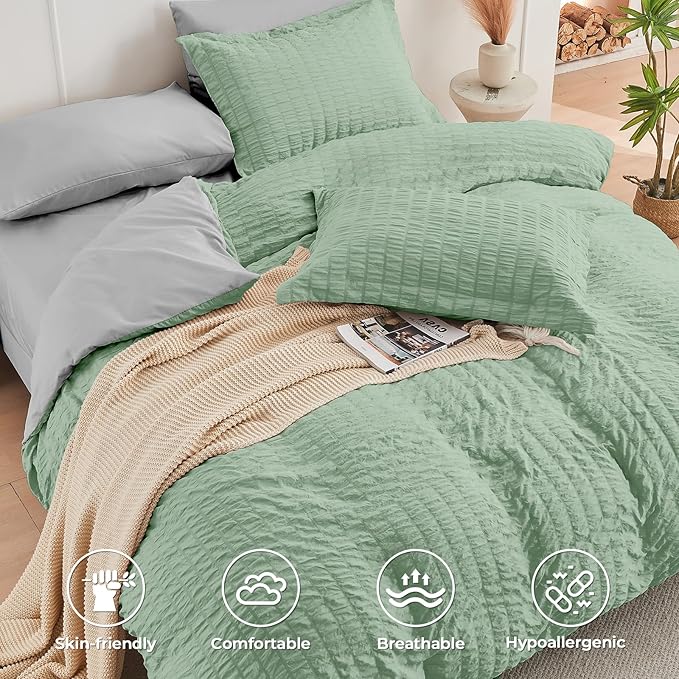 HYMOKEGE Sage Green/Light Grey Twin Comforter Set Seersucker 5 Pieces, All Season Luxury Bed in a Bag for Bedroom, Bedding Set with Comforter, Sheets, Pillowcase & Sham