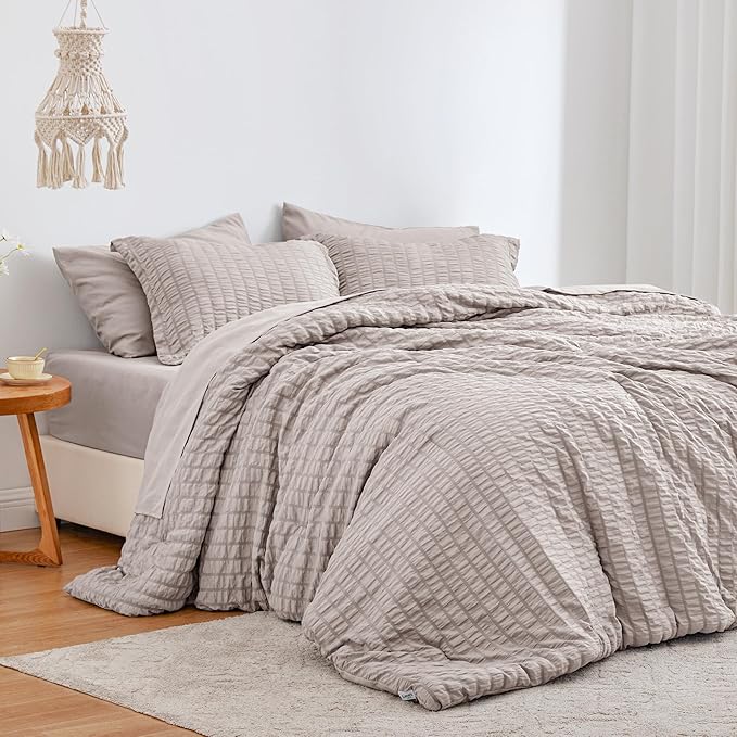 Love's cabin Seersucker Burlwood California King Comforter Set, 7-Piece All Season Lightweight Bed in a Bag Bedding Set with Comforter, Flat Sheet, Fitted Sheet, Pillowcases and Shams | Soft, Breathable, Lightweight