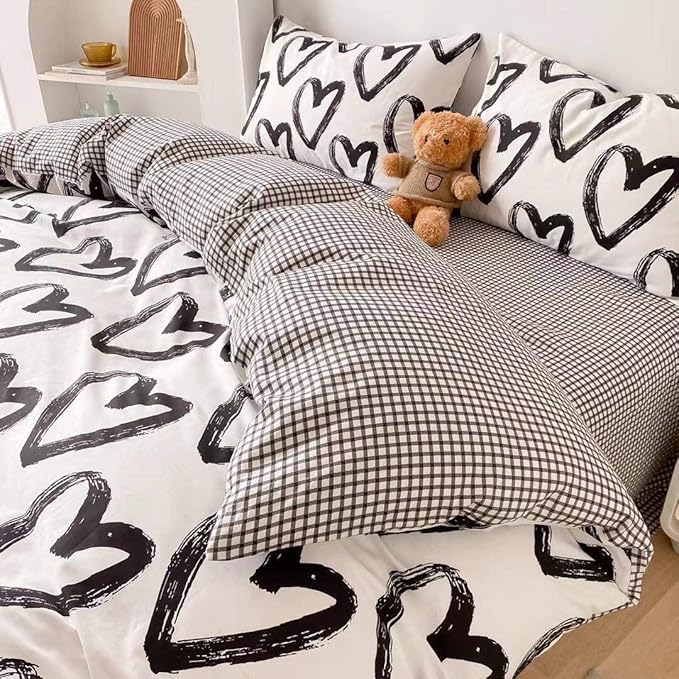 Pureant Love Comforter Set Twin Black and White Comforter Cotton Boho Black Quilts Women Men Heart Shaped Comforters Boys Teens Kawaii Comforter Cute Soft White Bedding Love Heart Twin Size Bedding