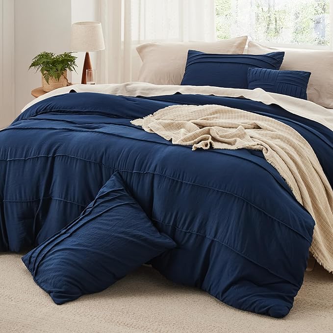 Bedsure King Comforter Set - 4 Pieces Pinch Pleat Bed Set, Navy Blue Boho Bedding for All Season, 1 Soft Comforter, 2 Pillowcases, 1 Decorative Pillow
