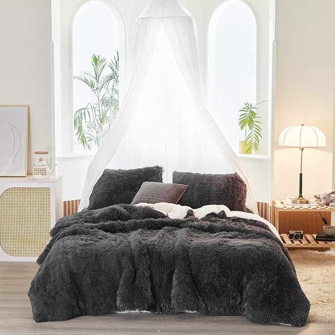 Joyreap 3-Piece Plush Shaggy Comforter Set, King Size Luxury Faux Fur Sherpa Reversible Bedding Comforter Set, Ultra Cozy Warm Fluffy Bedding Set for Winter (Black, 100x88 inches)