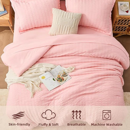FUANNA Pink Queen Comforter Set 7 Pieces, Luxury Seersucker Queen Bed Set for All Seasons, Soft Bed in a Bag Queen Size with Comforter, Flat Sheet, Fitted Sheet, Pillowcases & Shams for Room Decor