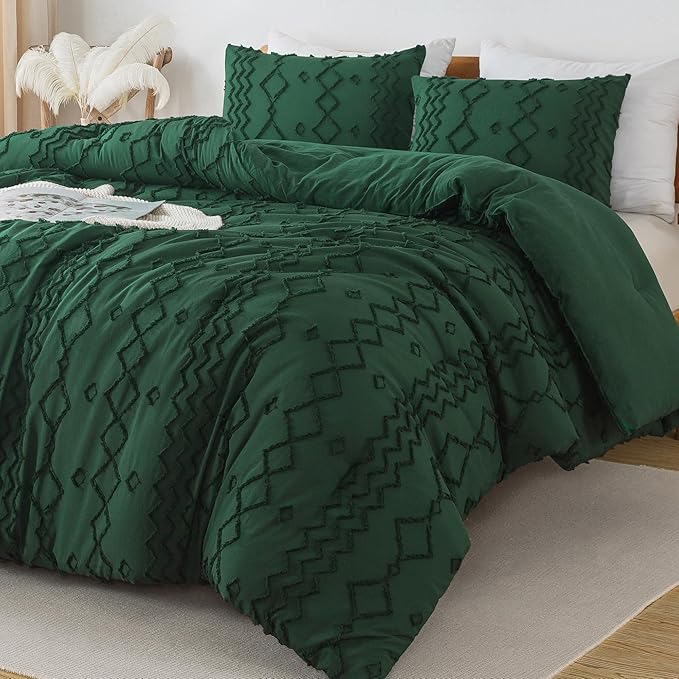 Andency California King Comforter Set Emerald Green, 3 Pieces Boho Tufted Geometric Shabby Chic Bedding, Soft Fluffy Farmhouse Bed Set, Dark Green Textured Comforter for All Season (104x96 Inch)