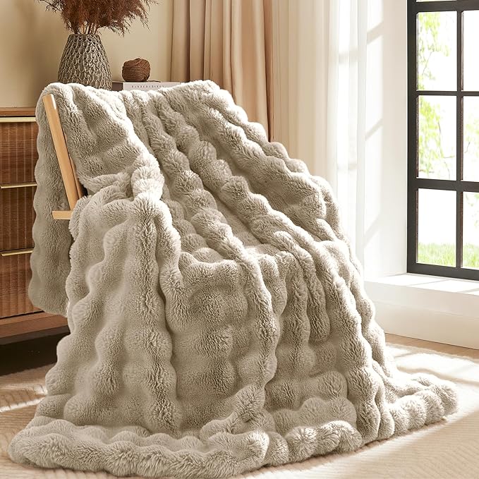 L'AGRATY Faux Rabbit Fur Blanket: 60" x 80" Twin Luxury Soft Fluffy Thick Fur Throw Blanket for Couch Bed Sofa - Cozy Plush Bubble Blankets for Winter: Flannel Fleece Decorative Blanket(Castle Grey)