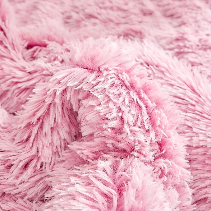 Luxury Faux Fur Shaggy Fluffy Comforter Set Full/Queen Size Mixed Old-Pink and White Long Hair, 3 Pieces Plush Flannel Sherpa Backing Reversible Soft Microfiber Bedding Set Super Warm for Winter