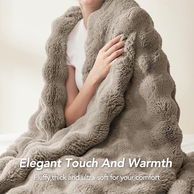 L'AGRATY Faux Rabbit Fur Blanket: 60" x 80" Twin Luxury Soft Fluffy Thick Fur Throw Blanket for Couch Bed Sofa - Cozy Plush Bubble Blankets for Winter: Flannel Fleece Decorative Blanket(Castle Grey)