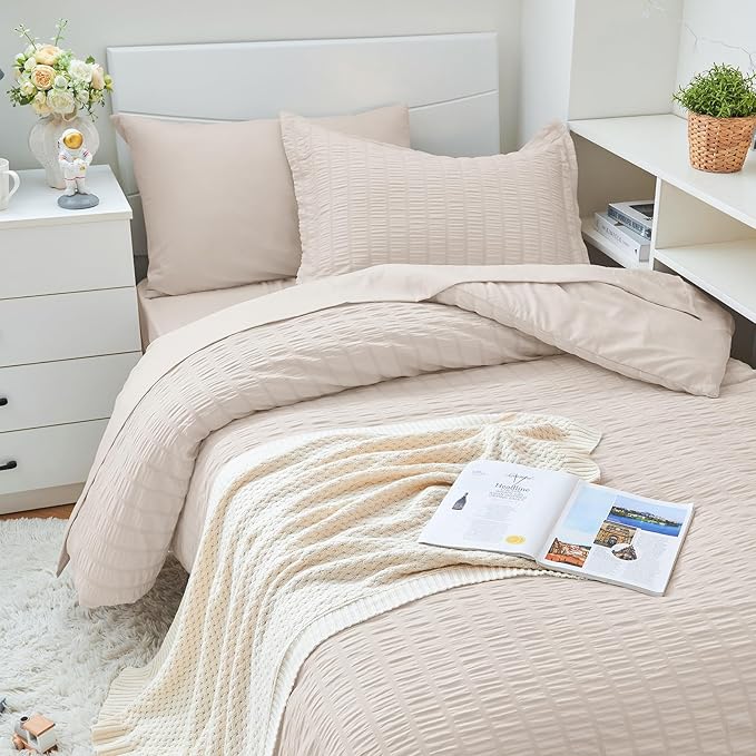 HYMOKEGE Beige Twin XL Comforter Set Seersucker 5 Pieces, All Season Luxury Bed in a Bag for Bedroom, Bedding Set with Comforter, Sheets, Pillowcase & Sham