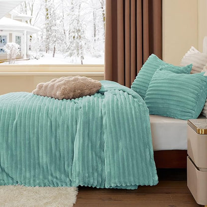 BEDELITE Fleece Queen Comforter Set -Super Soft & Warm Fluffy Haze Blue Bedding, Luxury Fuzzy Heavy Bed Set for Winter with 2 Pillow Cases