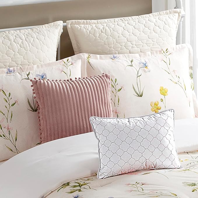 Queen Comforter Set 7 Piece Ultra Soft Fashion Printed Bedding Sets with Shams, Decorative Throw Pillows, and Pillowcases, Queen, Mazie Flowers
