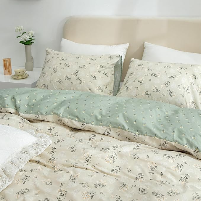 King Comforter Set - Soft Cute Floral Bedding, Green Flower Print Botanical Garden Style, 1 Comforter and 1 Pillowcases for All Seasons