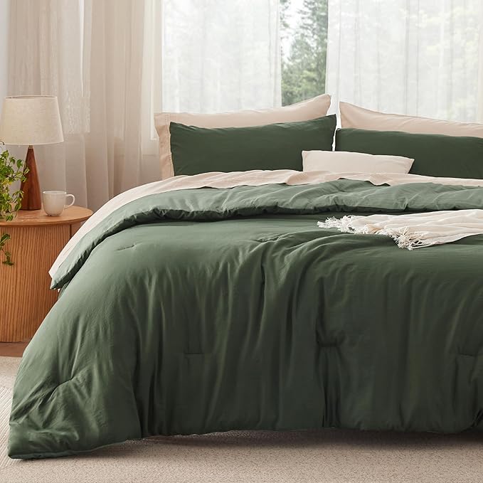 Bedsure King Comforter Set, Dark Olive Green Soft Prewashed Bedding for All Seasons, 3 Pieces GentleSoft™ Bed Set, 1 Lightweight Comforter (104"x90") and 2 Pillowcases (20"x36")