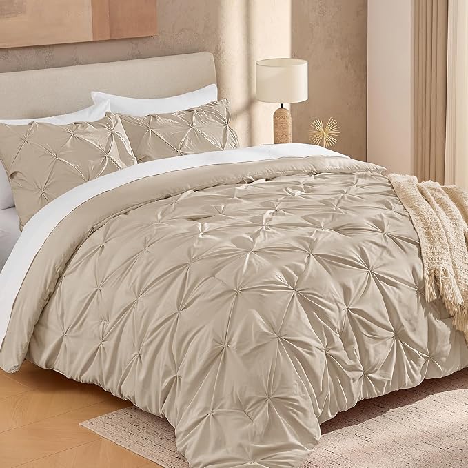 Andency Khaki Pinch Pleat Comforter Queen(90x90Inch), 3 Pieces(1 Pintuck Comforter and 2 Pillowcases) Pintuck Comforter Set, Microfiber All Season Down Alternative Bedding Set