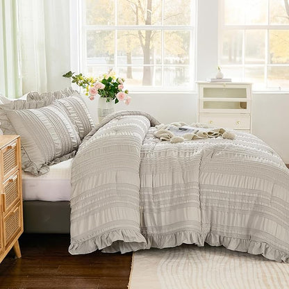 WONGS BEDDING Grey Textured Comforter Set Queen,3 Pieces Ruffle Farmhouse Shabby Chic Comforter for Queen Bed,Soft Seersucker Boho Bedding Set with 1 Ruffle Comforter,2 Tufted Pillowcases 90"×90"