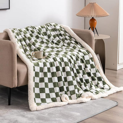 LOMAO Sherpa Throw Blanket Fleece Blanket with Checkered Pattern Soft Thick Blanket for Couch, Bed, Sofa Luxurious Warm and Cozy for All Seasons (Dark Olive, 51"x63")