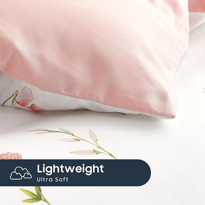 Wake In Cloud - Floral Comforter Set, Cottagecore Cute Aesthetic Watercolor Tiny Flowers and Leaves, Soft Lightweight Bedding for Women Teen Girls, 3 Pieces, Pink, Twin/Twin XL Size