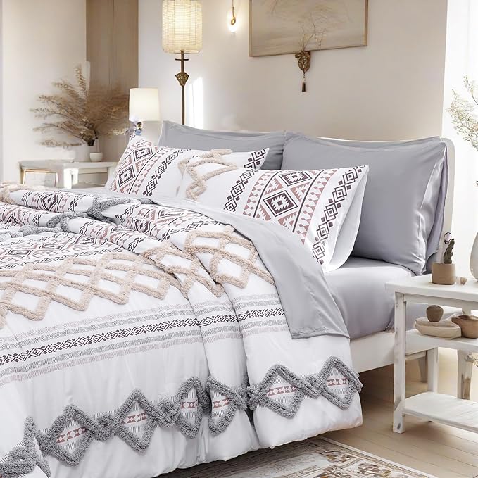 MOVE OVER Beige and Gray Tufted Comforter Set Queen Size 5 Pieces Bohemian Style Geometric Tufted Bedding Set Farmhouse Boho Aztec Comforter Set with 2 Decor Pillow Covers for Room Decor