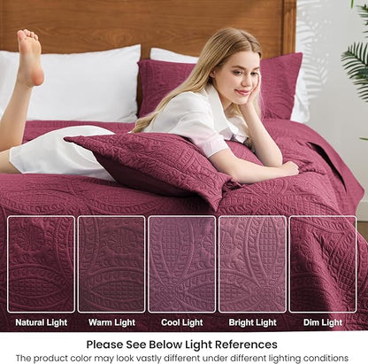 Love's cabin California King Size Quilt Bedding Set Burgundy Bedspreads - Cal King Lightweight Bedspread Comforter - Coin Pattern Coverlet for All Season - 3 Pieces (1 Quilt, 2 Pillow Shams)