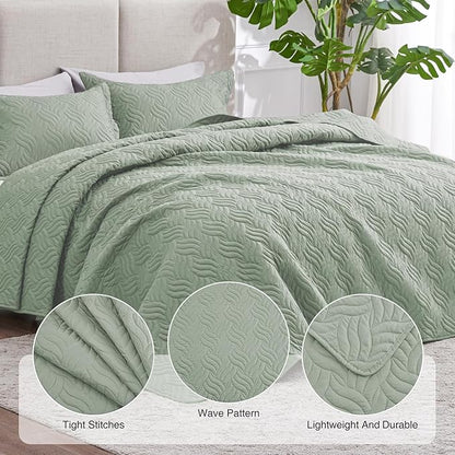 Love's cabin Twin Quilt Bedding Set Sage Bedspreads - Soft Bed Summer Lightweight Bedspread Comforter - Wave Pattern Bedding Coverlet for All Season - 2 Pieces (1 Quilt, 1 Pillow Sham)