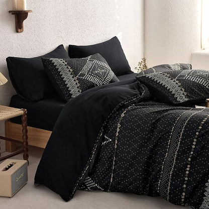 Wake In Cloud - Boho Comforter Set, Farmhouse Bohemian Western Aztec Neutral Aesthetic, Soft Lightweight Bedding, 3 Pieces, Charcoal Black, King Size