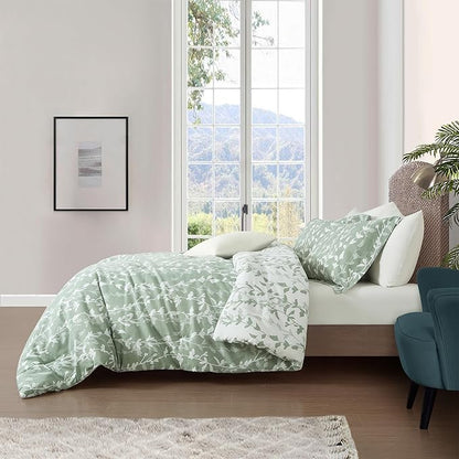 Sage Green Comforter Set, Queen Size, Vivid Leaves Branch 3 Pieces Bedding Set, Soft Polyester Microfiber Print, All Seasons, 1 Lightweight Comforter and 2 Pillow Shams