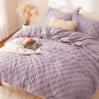 CozyLux Fleece King Comforter Set Light Purple,Super Soft & Warm Fluffy Bedding with Checkered Pattern,Luxury Fuzzy Heavy Bed Set for Winter,3 Pieces,1 Comforter and 2 Pillowcases