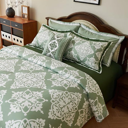 EVENHUG Queen Comforter Set 7 Pieces Lightweight Soft Queen Size Comforters for All Season Floral Bedding Sets Bed in a Bag with Flat Sheet and Fitted Sheet Pillowcases (90"x90")