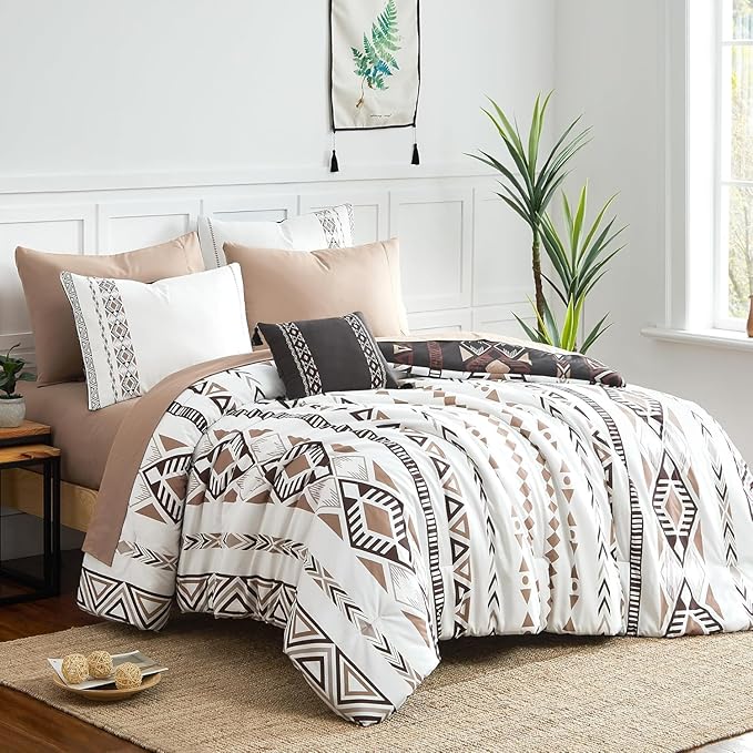 Geniospin Super King Plus Size Comforter Set- 7 Pieces Boho Bed in a Bag, Western Bedding Set for All Seasons, Reversible Aztec Bedding, Lightweight Comforter Bed Set with Sheets, Pillowcases & Shams