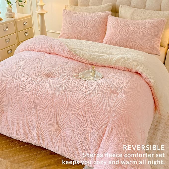 Seashell Jacquard Sherpa Comforter Set Warm Cozy Premium Bedding 2 Pieces, Twin Size Geometric Pattern Quilt Comforter with 1 Pillowcases(68"X90" Light Pink)