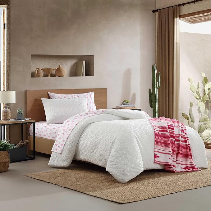 Wrangler - Twin Comforter Set, Soft & Smooth Bedding, Wrinkle-Resistant, 6 Piece Bed Set with Matching Sheet Set, Pillowcase and Throw Blanket for Couch or Bed (Sedona Geometric White)