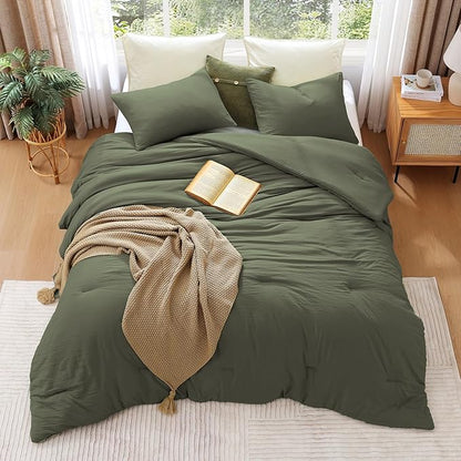 WRENSONGE Oversized Queen Comforter Set - 3 Pieces Prewashed Olive Green Comforter Soft Lightweight for All Seasons,Down Alternative Comforters Oversized Queen Size with 2 Pillow Shams