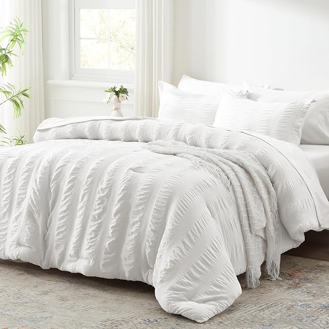Zzlpp Queen Comforter Set 7 Pieces, White Seersucker Bed in a Bag with Comforter, Pillow Shams, Pillowcases, Flat Sheet, Fitted Sheet