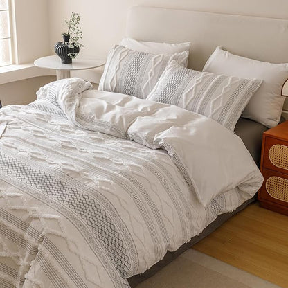 CLOTHKNOW White Black Bohemian Full Size Comforter Sets Clipped Jacquard Farmhouse Bedding Comforter Sets Jacquard Stripes Comforter Soft Fluffy