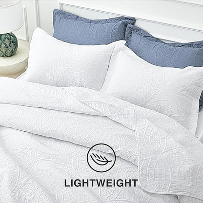 Love's cabin King Size Quilt Set White Bedspreads - Soft Bed Summer Lightweight Bedspread Comforter - Modern Style Coin Pattern Coverlet for All Season - 3 Pieces (1 Quilt, 2 Pillow Shams)