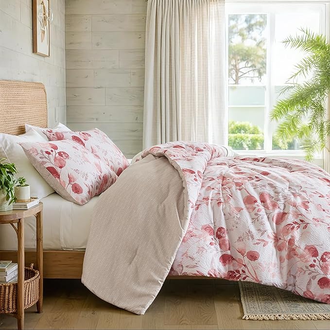 Lightweight Seersucker Botanical Comforter Set Queen Size, Reversible Design with Striped Print, Premium Microfiber Bedding Set, Comforter and Sham Set, Pink