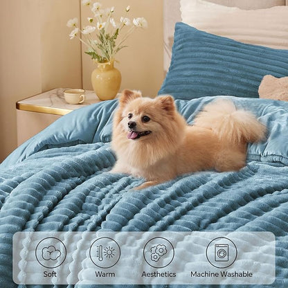 BEDELITE Fleece Full Comforter Set -Super Soft & Warm Fluffy Blue Fog Bedding, Luxury Fuzzy Heavy Bed Set for Winter with 2 Pillow Cases