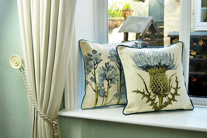 McAlister Textiles Decorative Tapestry Throw Pillow Cover Scatter Cushion with Blue Green Thistle Tapestry Design & Green Velvet Backing for Lounge, Bedroom & Garden