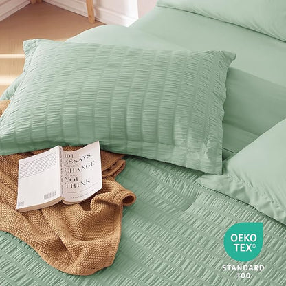 MUXHOMO 7 Pieces Full Comforter Set, Seersucker Bed in a Bag Full Size, All Season Luxury Bedding Set with Comforter, Flat Sheet, Fitted Sheet, Pillowcases & Shams, Sage Green