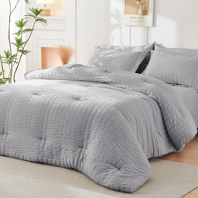 HYMOKEGE Light Grey King Size Comforter Set Seersucker 7 Pieces, All Season Luxury Bed in a Bag for Bedroom, Bedding Set with Comforters, Sheets, Pillowcases & Shams