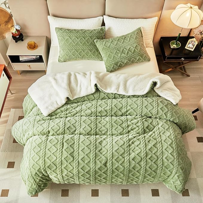 Joyreap 3-Piece Fluffy Faux Fur Sherpa Comforter Set Green, Twin Size Luxury Tufted Bedding Comforter Set, All Season Soft n Cozy Plush Comforter Bed Set- 68x86 inches