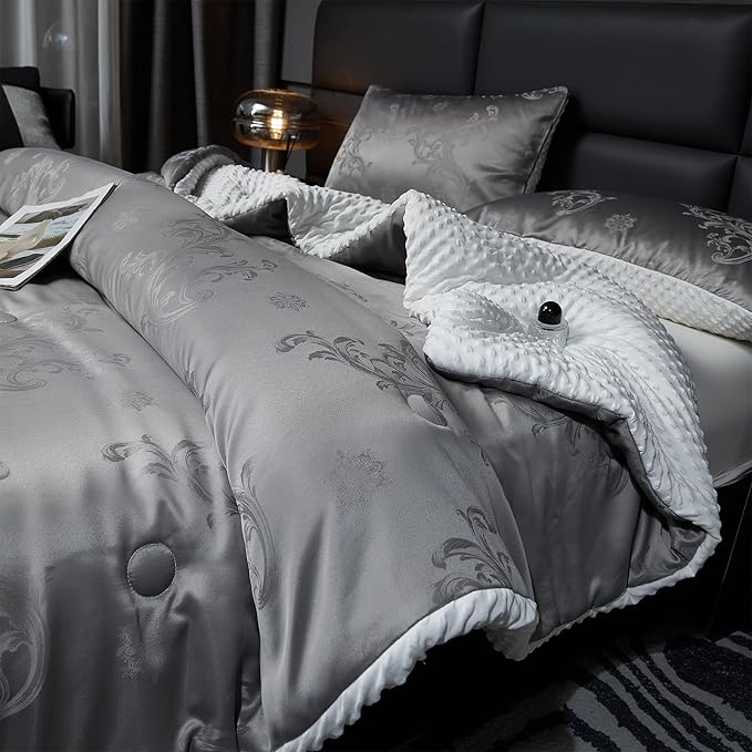Jacquard Comforter Set - Luxury Warm Paisley Floral Pattern King Size Bedding with 2 Pillowcases All-Season Soft & Lightweight 3D Bubble Design Bed Set (104x90 Inches Grey)