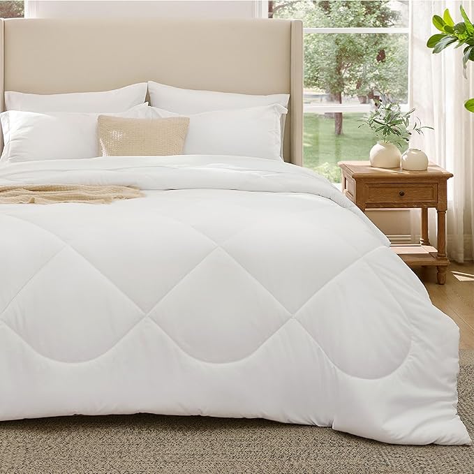 Bedsure 7 Pieces Queen Comforter Set Premium Series, Hotel Luxury Soft Bed in a Bag, Goose Down Alternative, Safe for Sensitive Skin Bedding Comforter All Season Medium Warmth, White Wavy Quilted