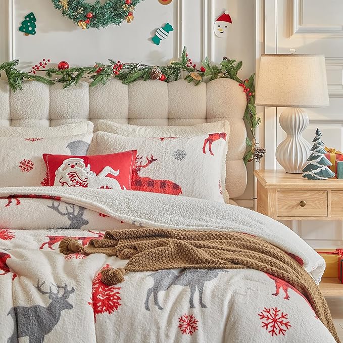 Christmas Sherpa Comforter Set Queen Size 3 Pieces Holiday Winter Bedding Microfiber Warm Fleece Comforter with 2 Pillow Shams - Thanksgiving New Year Gift Choice with Red Snowflake Gray Xmas Deer