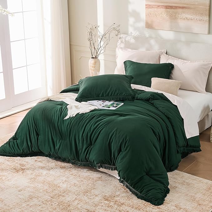 Andency Dark Emerald Green Comforter Set Queen, 3 Pieces Boho Lightweight Soft Forest Bedding Comforters & Sets, All Season Fluffy Bed Set (90x90In Comforter & 2 Pillowcases)