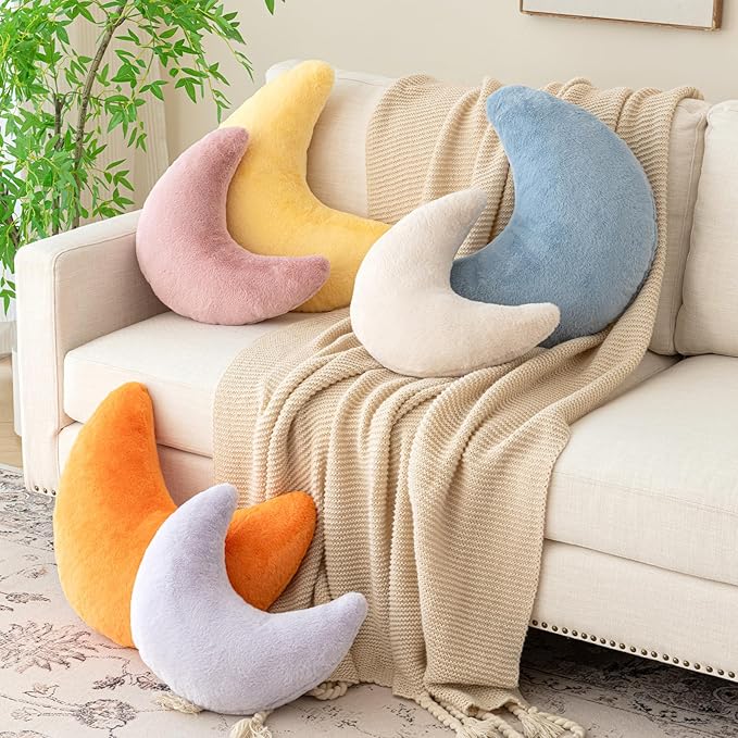 Moon Pillow, Decorative Throw Pillows with Soft Faux Rabbit for Bed Couch, Moon Shaped Pillows Plush Floor Cushions Room Decor Pillow for Sofa Bedroom Living Room