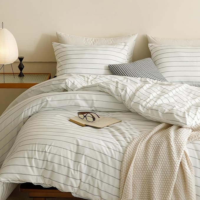 CLOTHKNOW Striped Queen Comforter Set 3Pcs White Black Bedding Comforter Sets White Queen Comforter Soft Farmhouse Comforter with 2 x Pillow Cases