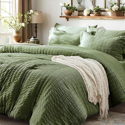 Zzlpp Twin Comforter Set 5 Pieces, Olive Green Seersucker Bed in a Bag with Comforter and Sheets, All Season Bedding Sets with 1 Comforter, 1 Pillow Sham, 1 Pillowcase, 1 Flat Sheet, 1 Fitted Sheet