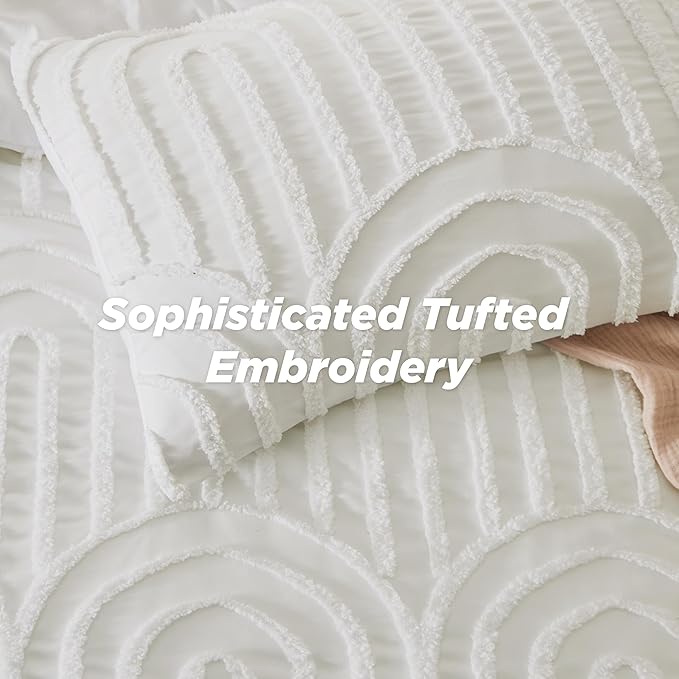 Bedsure Boho Tufted White Twin/Twin XL Comforter, GentleSoft™ 2 Pieces Boho Farmhouse Decor Bedding, Arch Shabby Chic Bedding for All Seasons, 1 Bed Comforter, 1 Pillow Shams, 68x88 Inches