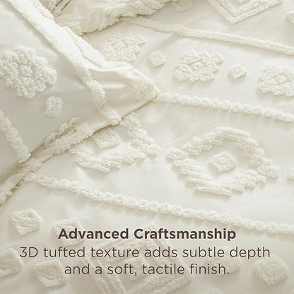 Bedsure Boho Tufted White Comforter King Size, GentleSoft™ 3 Pieces Boho Farmhouse Decor Bedding, Exquisite Shabby Chic Bedding for All Seasons, 1 Bed Comforter, 2 Pillow Shams, 104x90 Inches