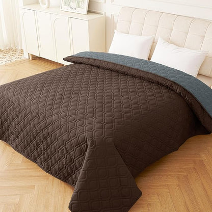 hyha Waterproof Dog Bed Blanket, Soft Pet Blankets, Waterproof Couch Cover for Dogs, Reversible Sofa Covers Washable for Furniture (82x102 Inch, Chocolate/Dark Grey)